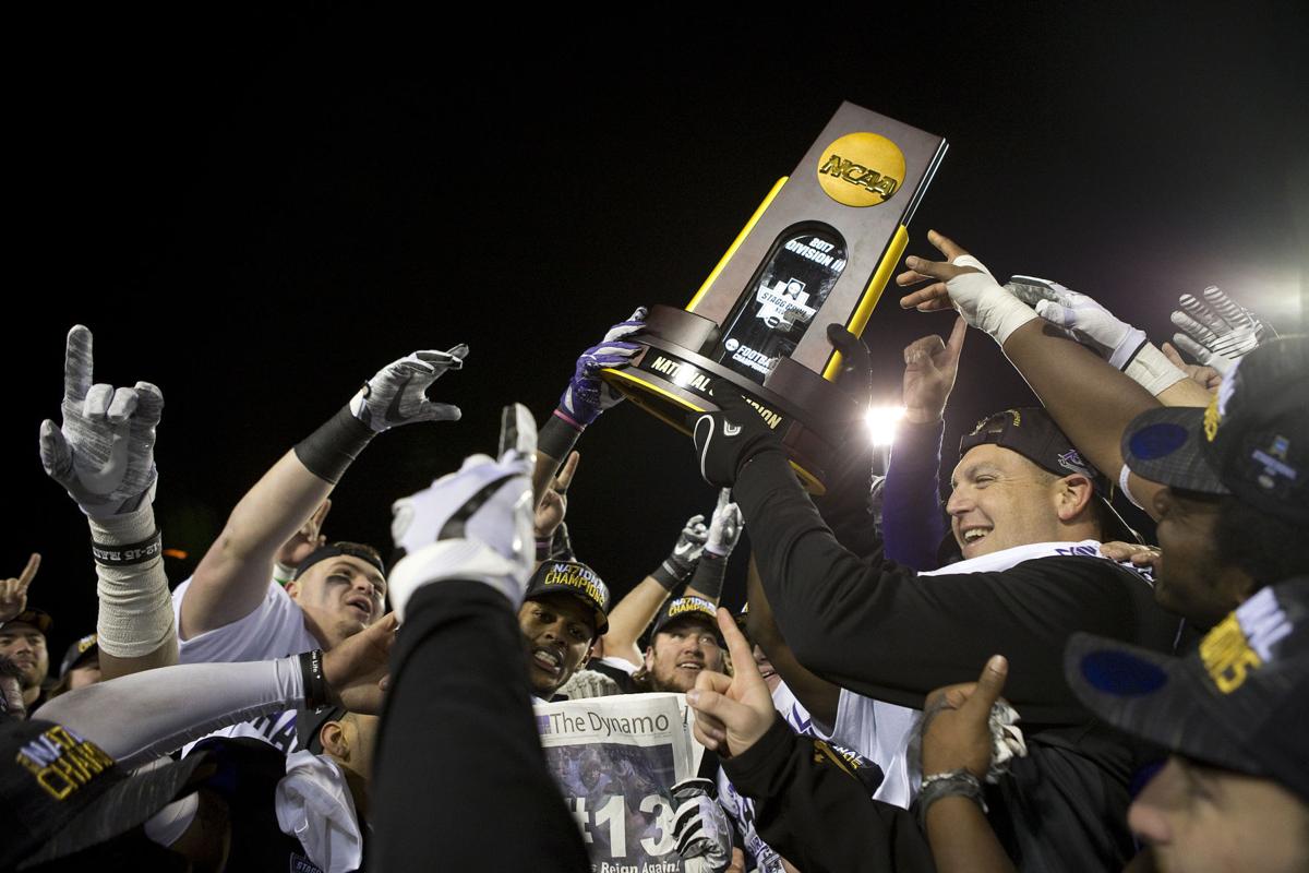 Mount Union defeats Mary HardinBaylor in Stagg Bowl