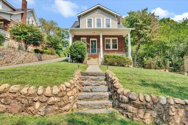 3 Bedroom Home in Roanoke - $240,000
