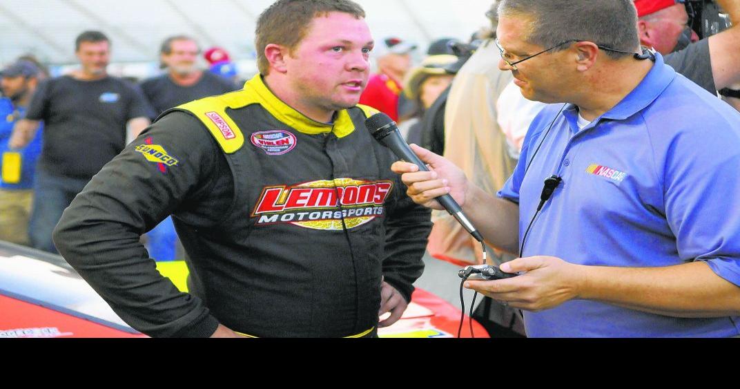 Lastlap collision adds excitement to Martinsville Late Model race
