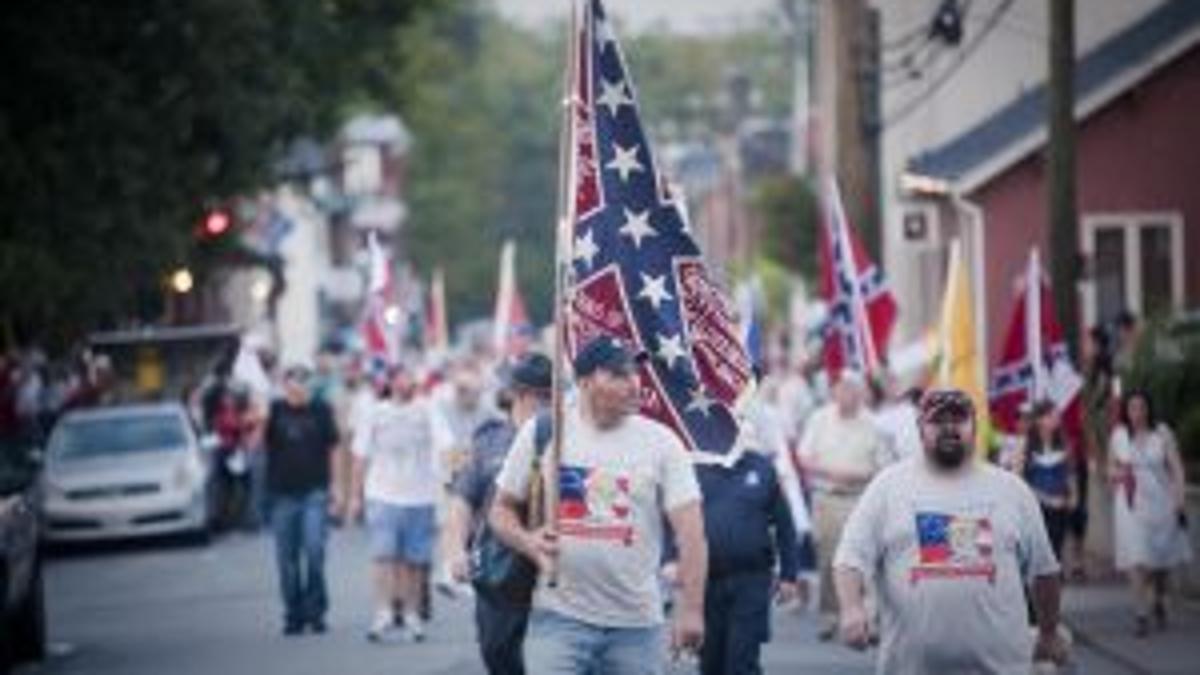 Lexington Confederate Flag Flap Discussion Continues News Blox Piece Flag Blox Piece Flag Lexington Confederate Flag Flap Discussion Continues News