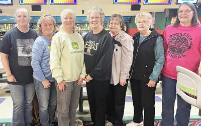 Rochester Ladies League bowlers