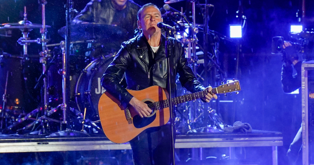 Bryan Adams & Joan Jett kick off tour in Baltimore - Vimarsana News
