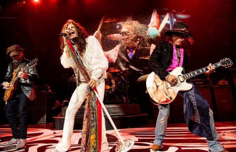 Gallery: Aerosmith rocks out in Fenway Park – Boston Herald