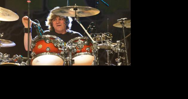 KIX's Jimmy Chalfant "awake, alert, resting comfortably and in good spirits" after onstage "cardiac event" - Vimarsana News