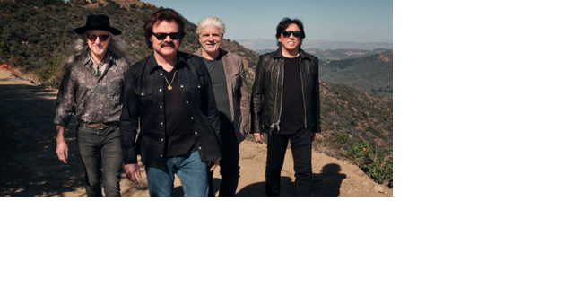 The Doobie Brothers' Tom Johnston credits the audience with keeping things "fresh" on the road | Rock News - Vimarsana News