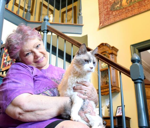 Everyday Hero: Clayton County grandmother offers hope to unwanted animals | News Everyday Hero: Clayton County grandmother offers hope to unwanted animals | News