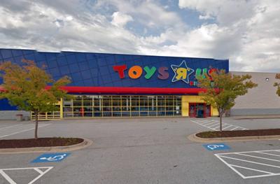 Toys R Us Plans To Close More Than 180 Stores Including - 