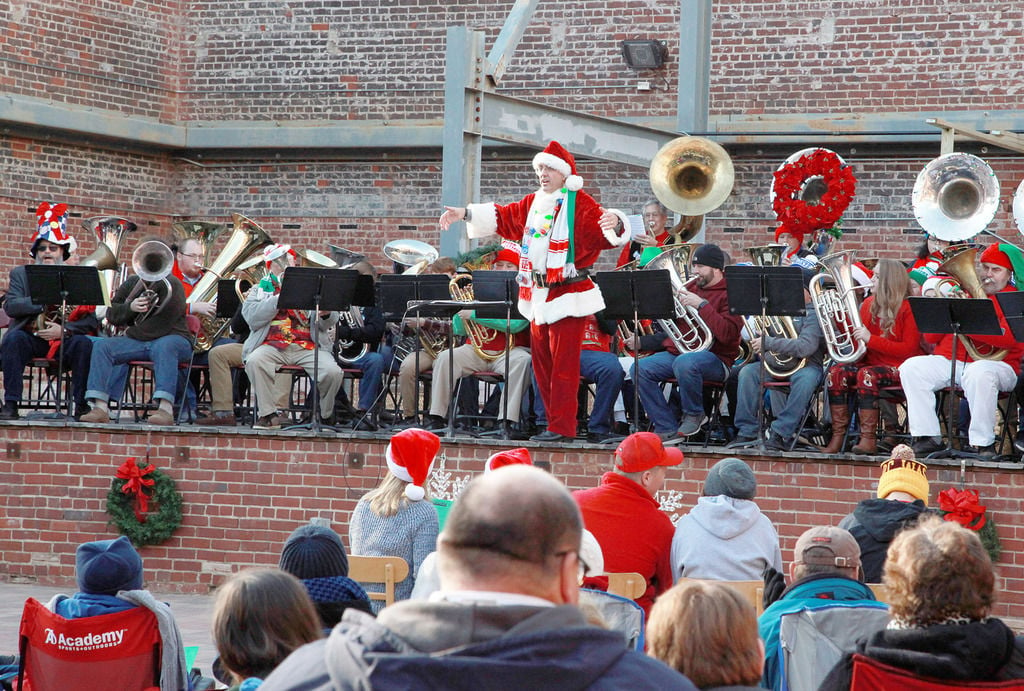 Merry TubaChristmas! Annual Tuba Concert Is Popular, Whimsical And ...