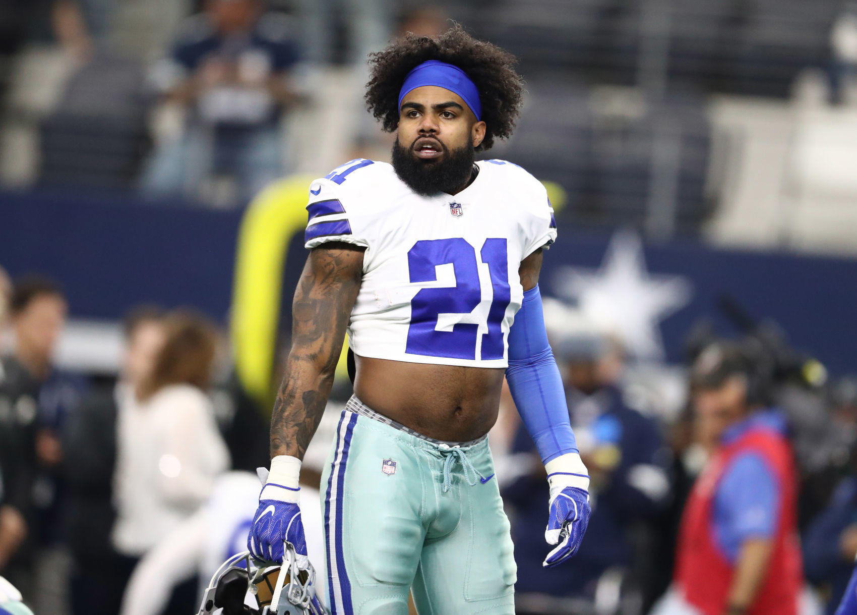 ezekiel elliott dog jersey