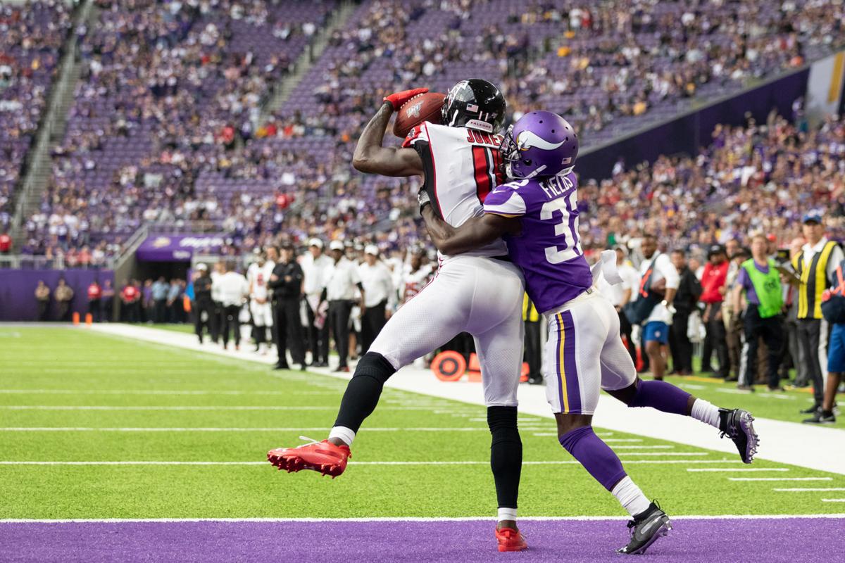 NFL: Atlanta Falcons at Minnesota Vikings