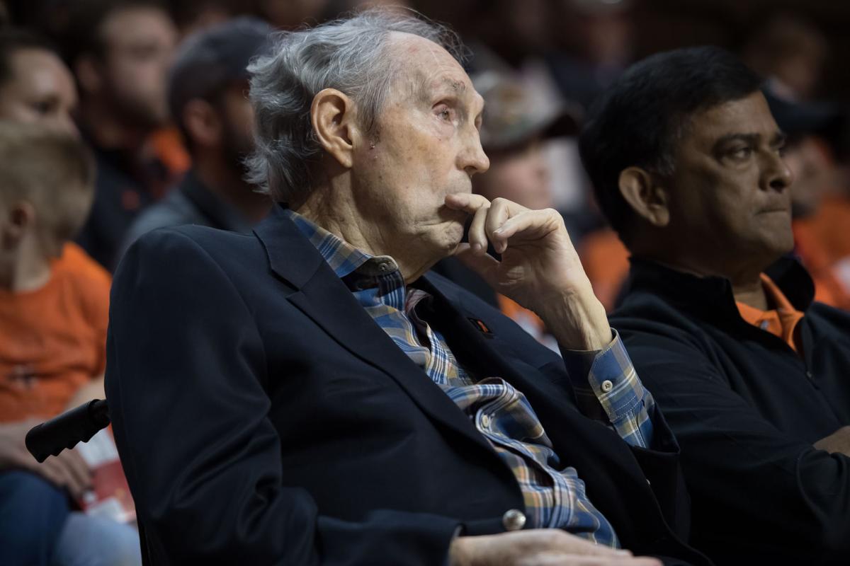 Hall Of Fame Basketball Coach Eddie Sutton Dies At 84 Sports