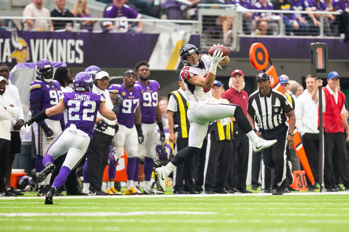 NFL: Atlanta Falcons at Minnesota Vikings