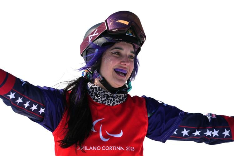 US Paralympian Huckaby brings glitter and a snowboard with photos of her cat named 'Mouse' | Olympics | rockdalenewtoncitizen.com