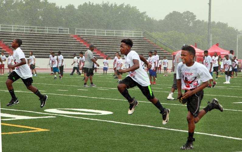 Rockdale alum Grady Jarrett wrapped up his third successful youth football  camp Friday, Newton