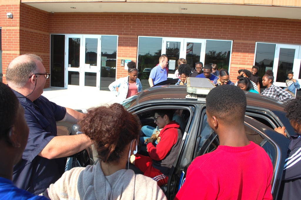 Conyers Police donate car to Rockdale Career Academy