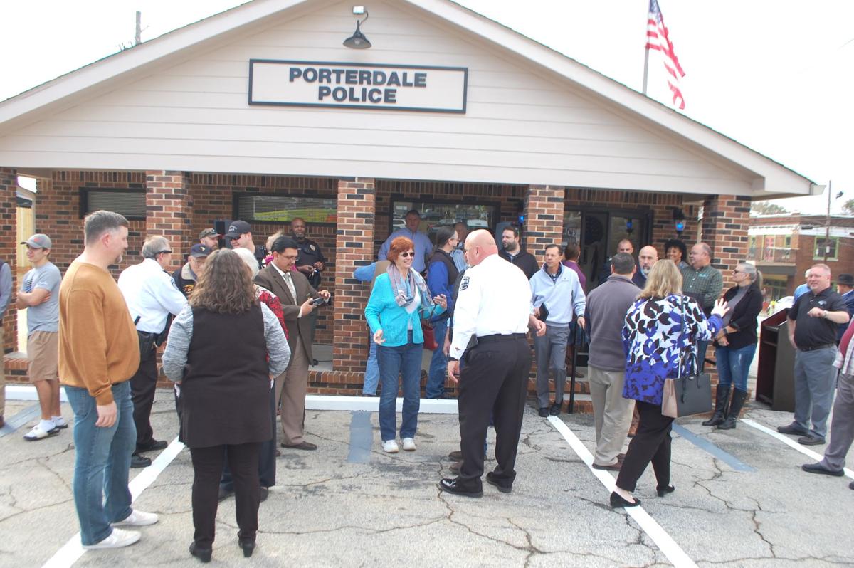 Porterdale Police Department opens new headquarters with ribboncutting