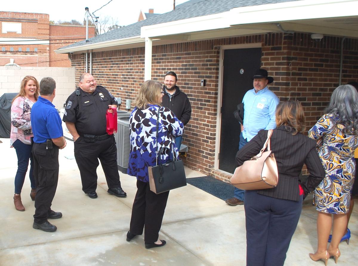 Porterdale Police Department opens new headquarters with ribboncutting