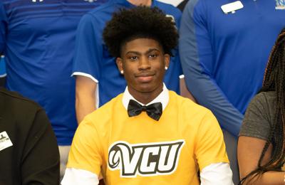 Newton S Tre Clark Inks With Vcu Basketball Prep