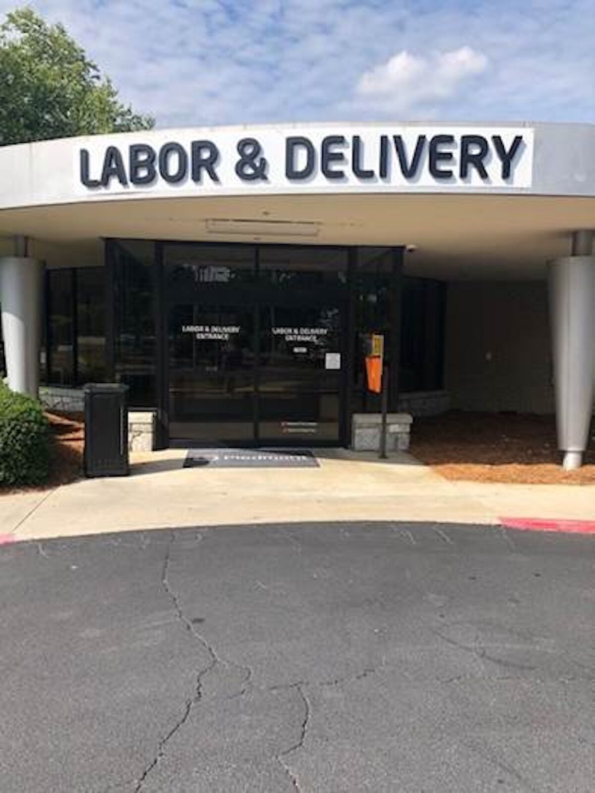 Piedmont Rockdale Hospital Opens New Entrance For Labor And Delivery ...