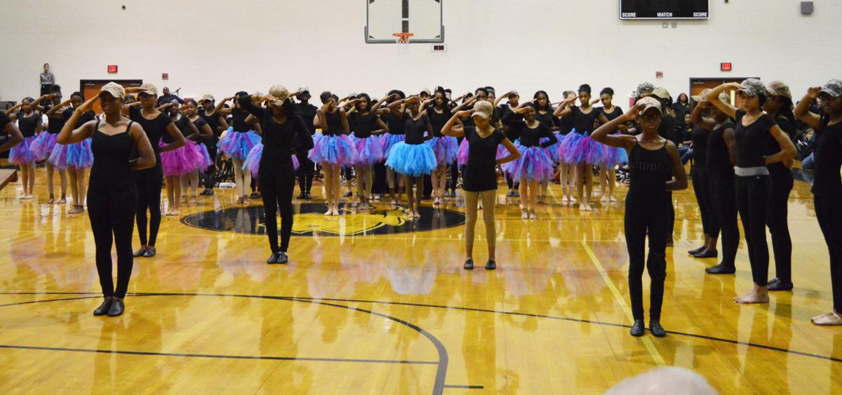 Lorraine Elementary And Davis Middle Salute Rockdale Veterans