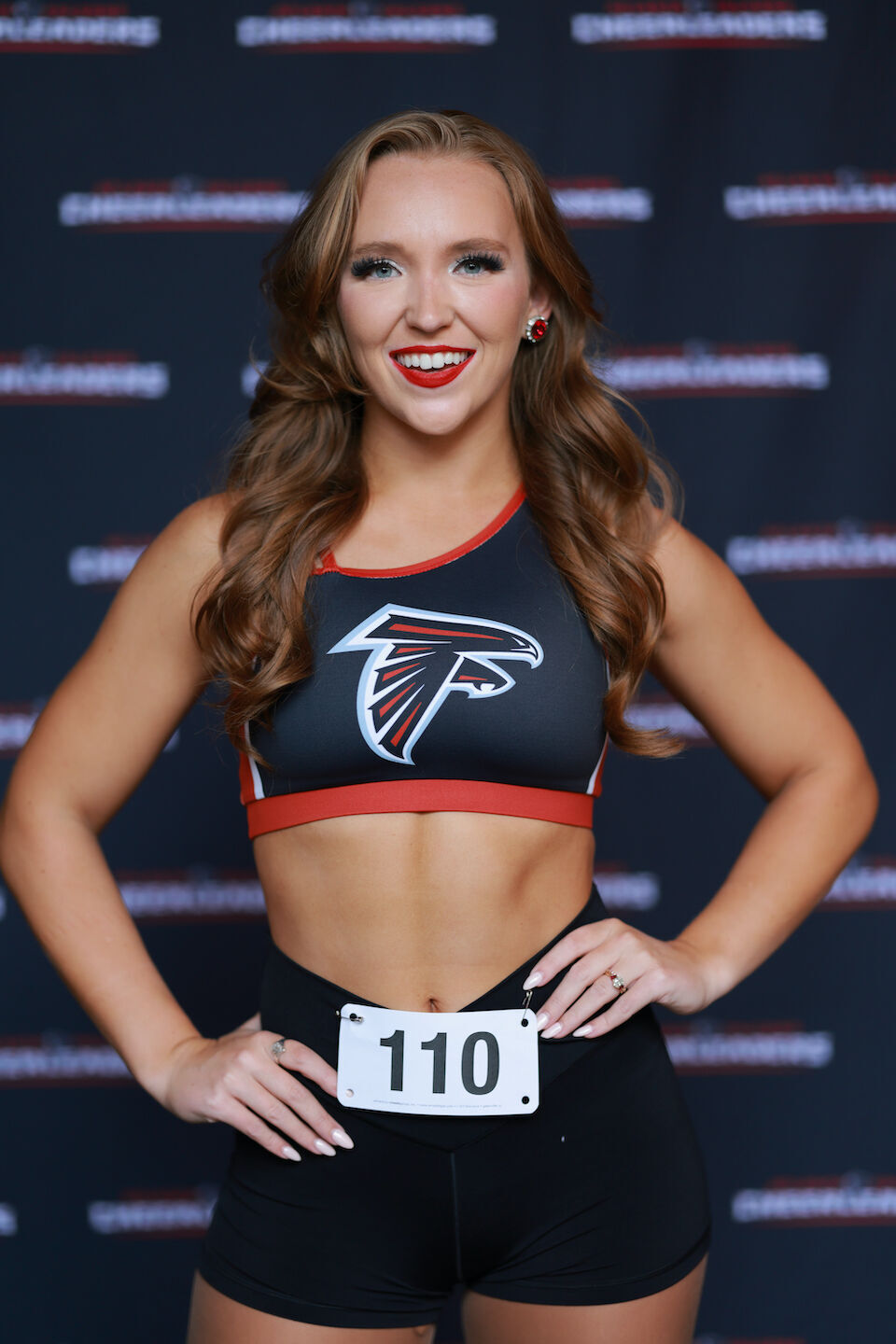 Meet Aleria: Atlanta Falcons Cheerleader Who Loves Data! - Science  Cheerleaders