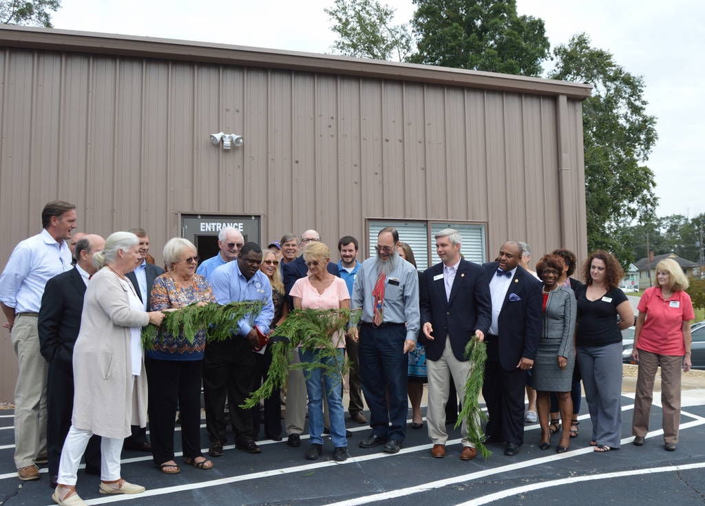 Porterdale celebrates new City Hall Newton