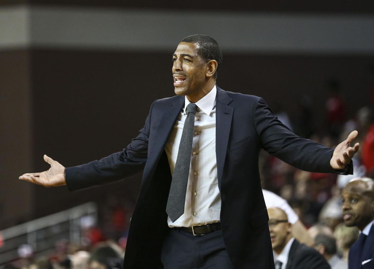 Ncaa Penalizes Uconn Men S Basketball Ex Coach Ollie Sports