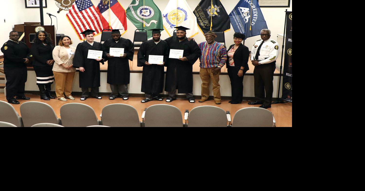 Four inmates graduate from the substance abuse program News