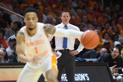 Tennessee Remains No 1 As Duke Closes In Ap Men S Basketball