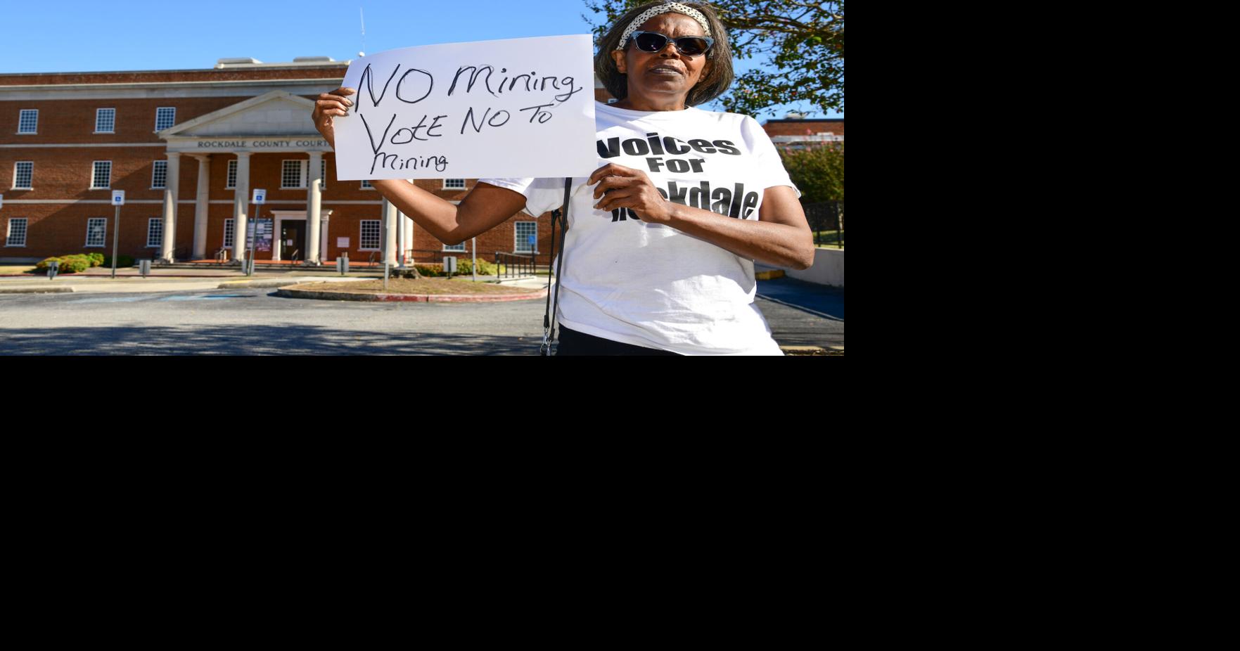 PHOTOS Rockdale Residents Oppose Quarry Rezoning Multimedia