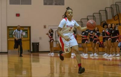 Rockdale County Outlasts West Forsyth 55 50 Advances To First