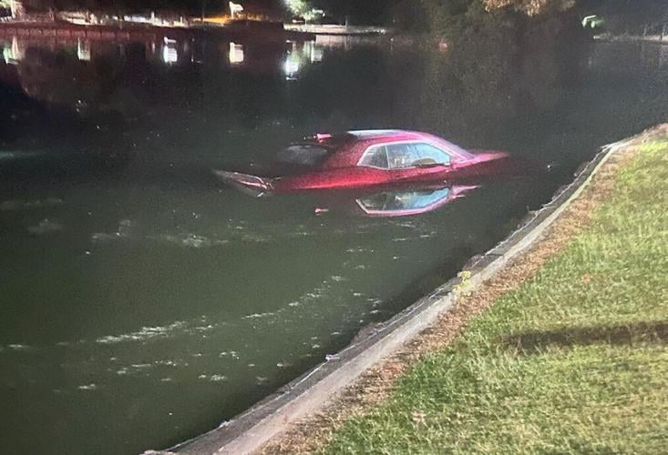 Man wrecks car in City Lake after shots fired downtown | Crime ...