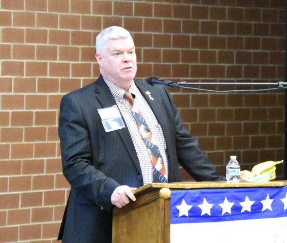 highlights experience in pitch to Democratic leaders Local