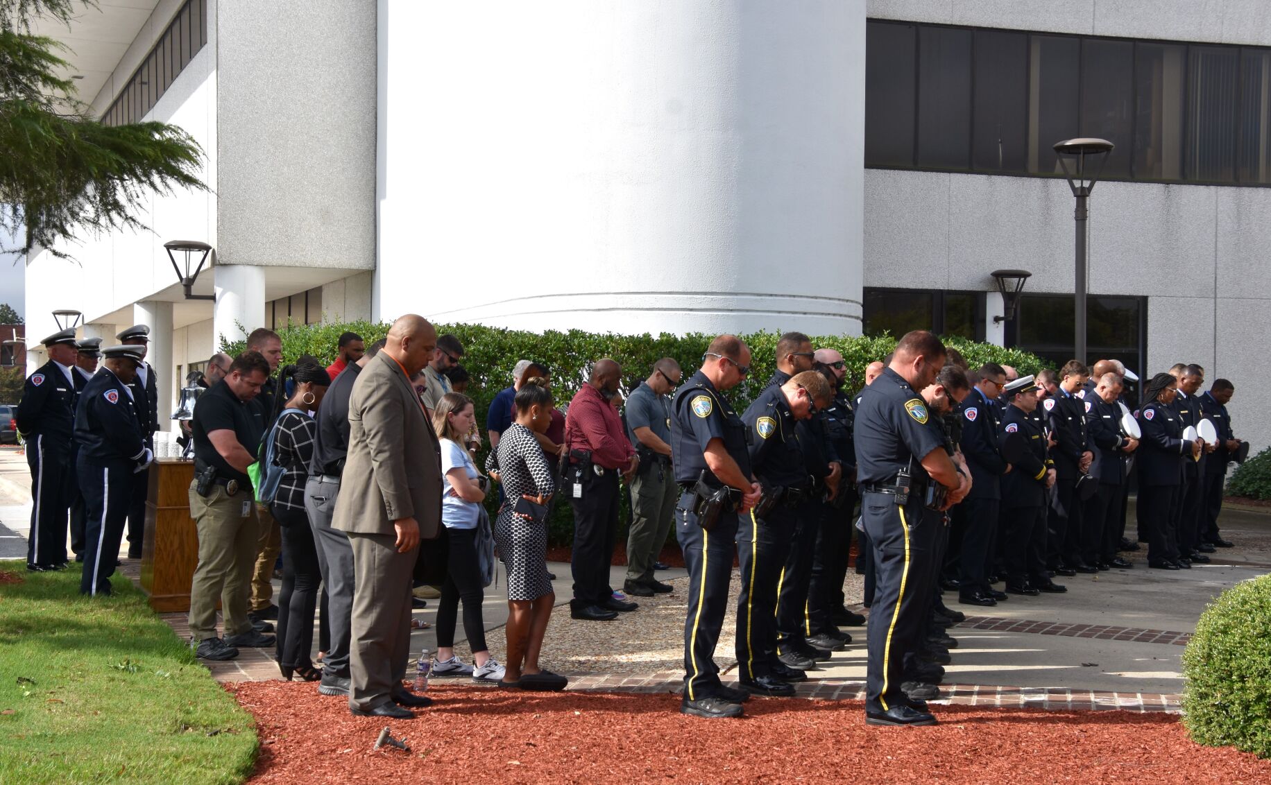 City remembers 9/11 with solemn ceremony | Local News ...