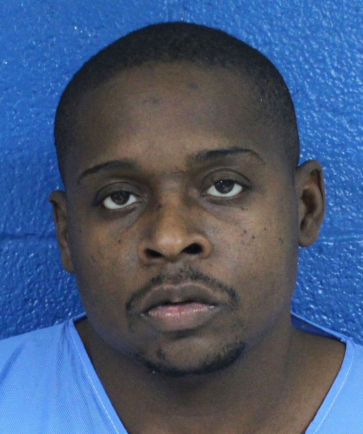 Federal grand jury indicts suspected bank robber accused of shooting at ...