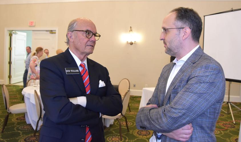 Labor commissioner offers advice about leadership Local News