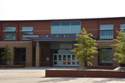 Student, substitute teacher facing assault charges after fight | Crime ...