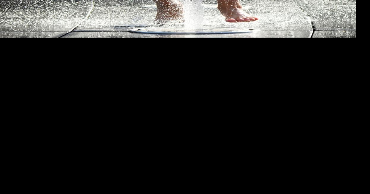 Scorching heat expected as holiday weekend arrives
