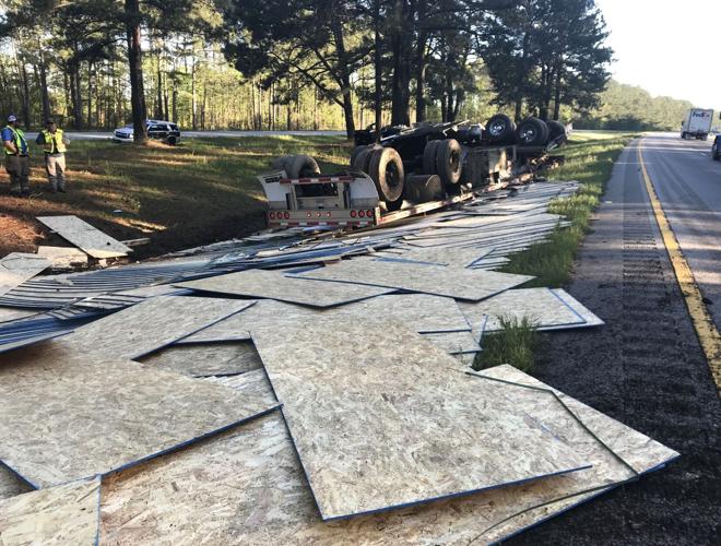 Big rig wreck stalls traffic on I95 Local News