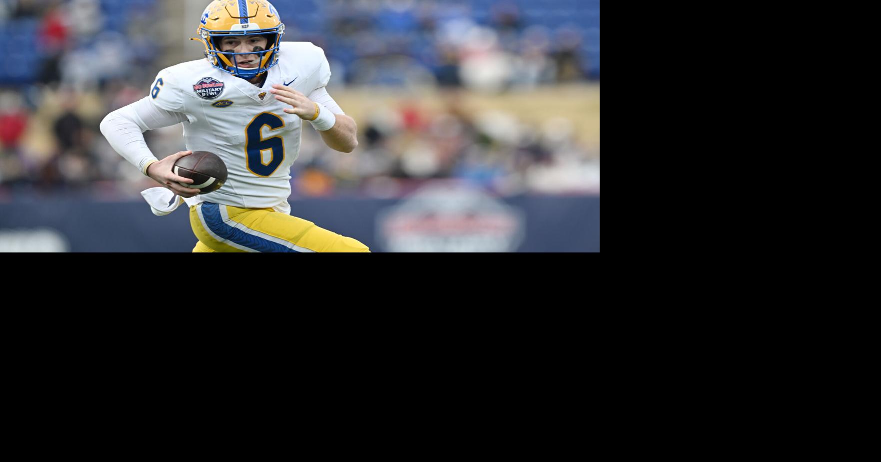 Pitt QB Mason Heintschel's season is over after tearing the ACL in his right knee