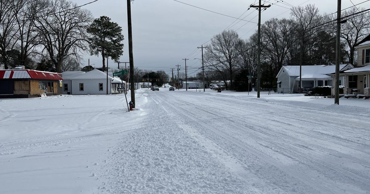 Nearly a foot of snow fell in some areas, but few lingering problems ...