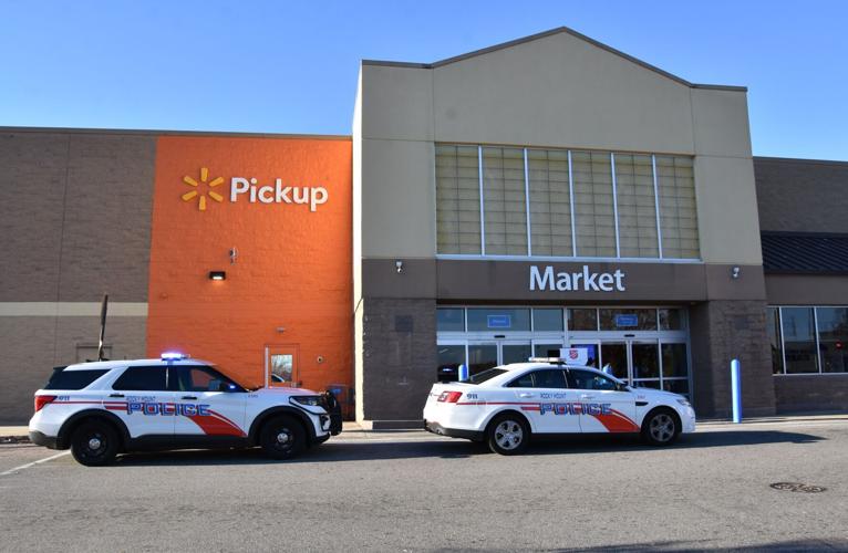 Man armed with large knife in Walmart facing robbery charge | Local ...