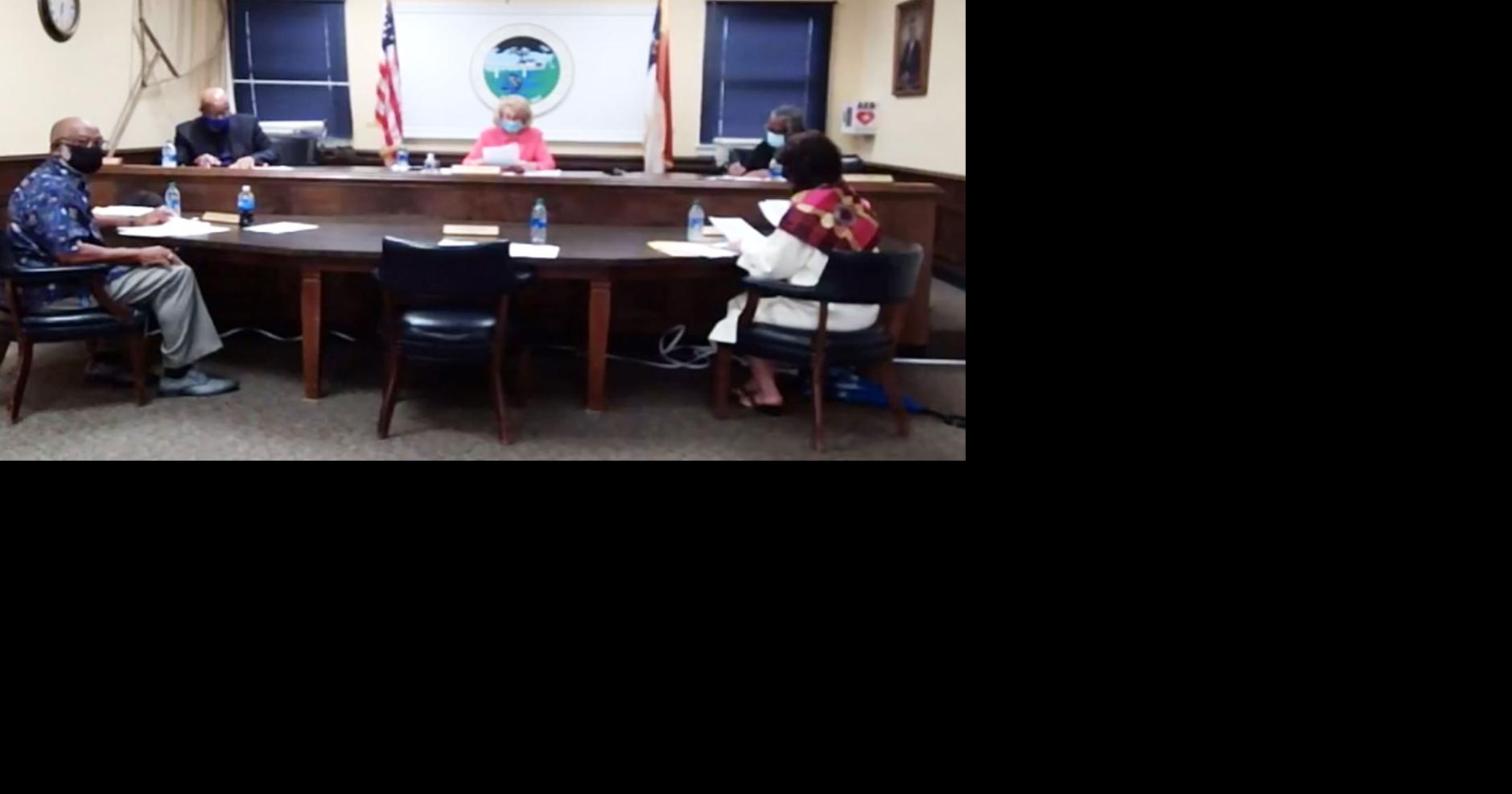 Weldon discusses outdoor events, water Local News