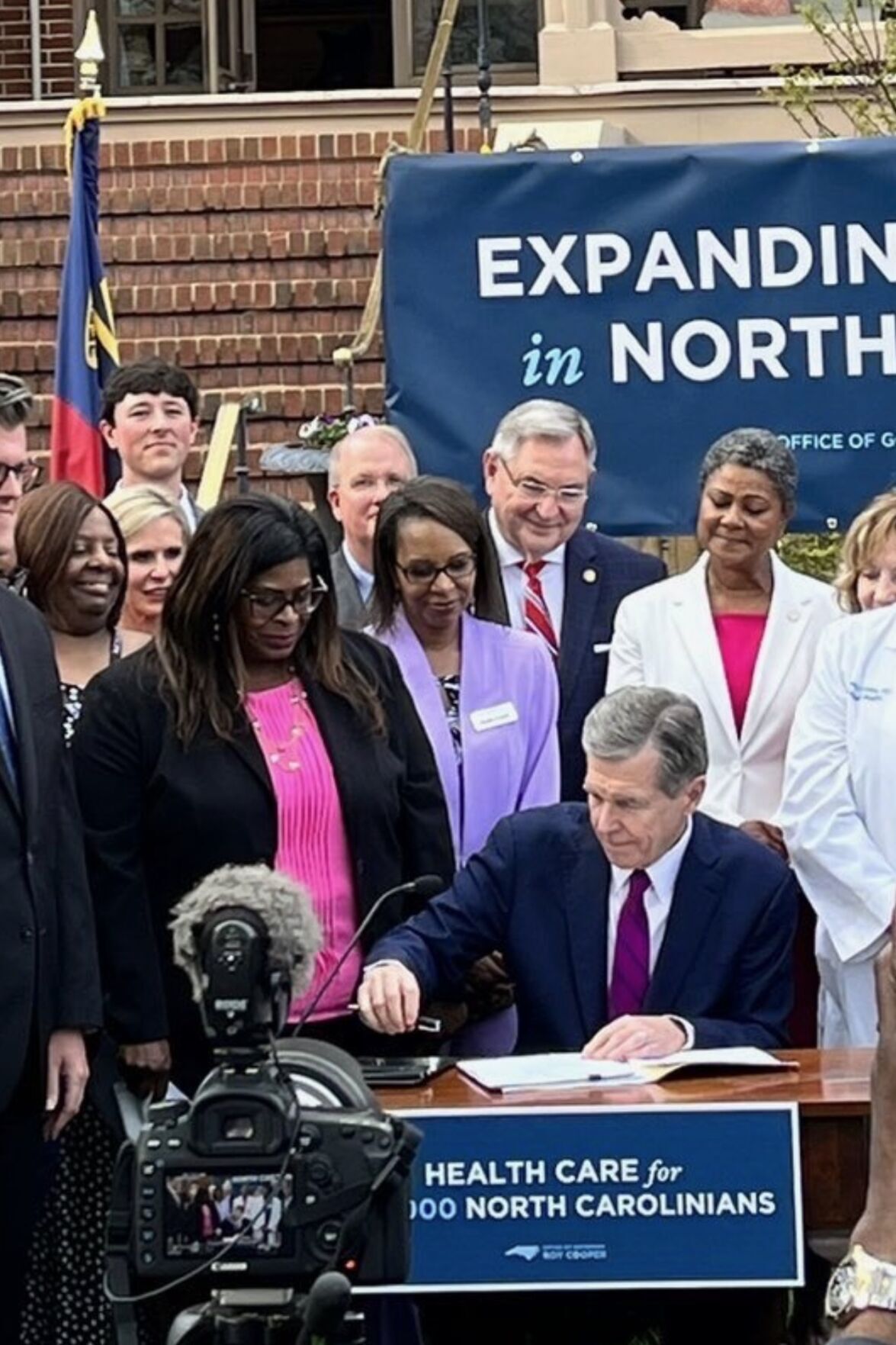 Gov. Cooper Signs Medicaid Expansion Bill Into Law | Local News ...