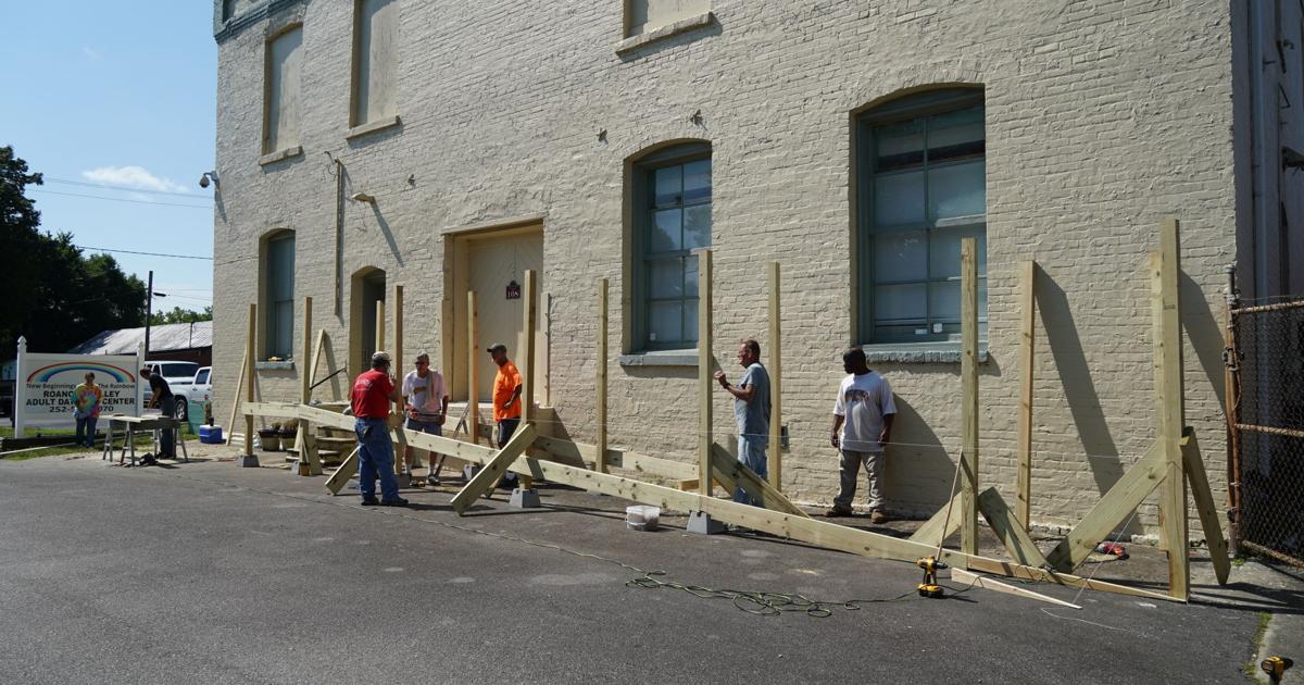 Building ramp continues the faith | Local News | rrdailyherald.com