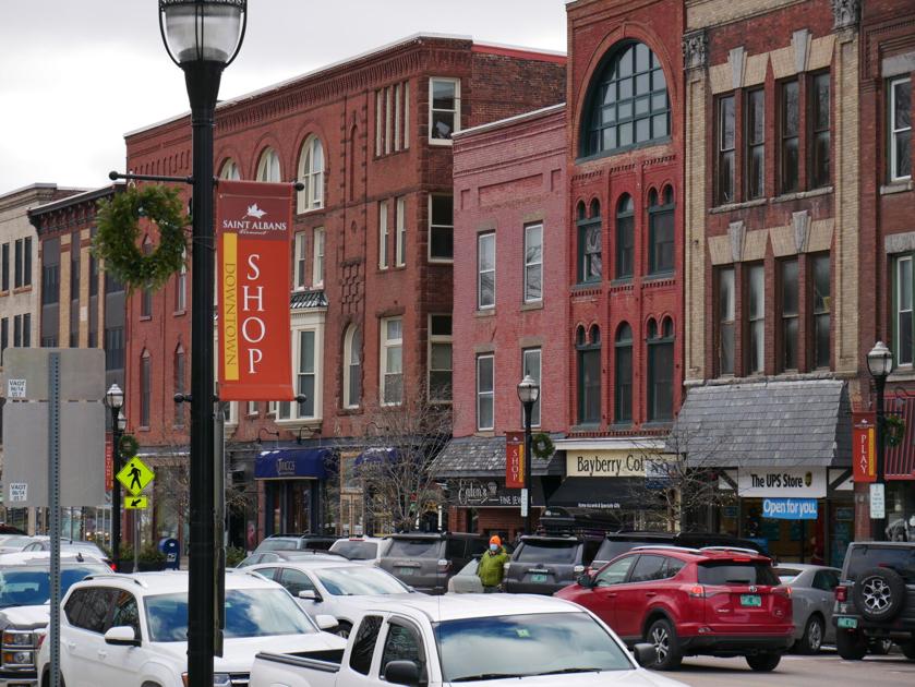 Downtown St. Albans prepares for changed holiday shopping season News