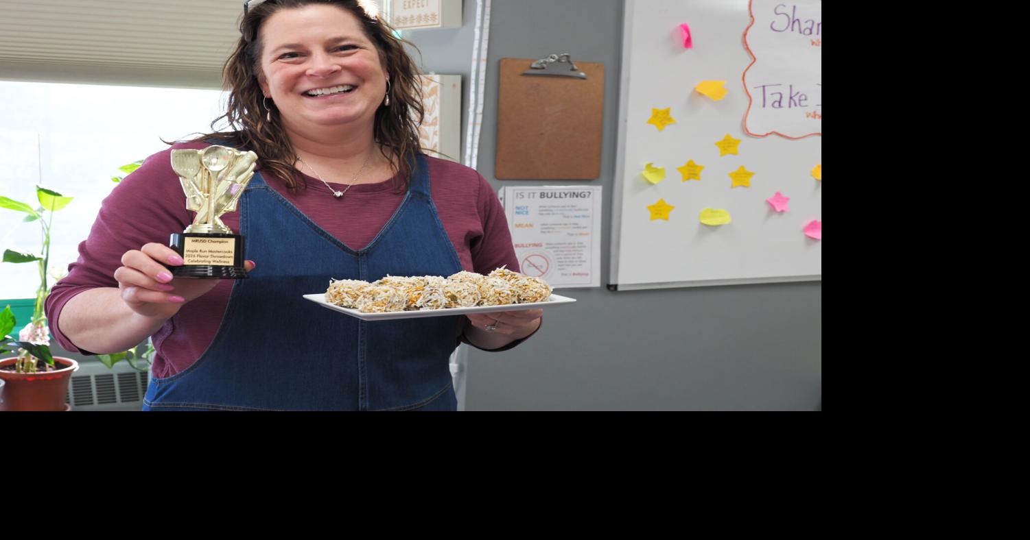 Maple Run hosts first-ever district-wide cooking competition for staff