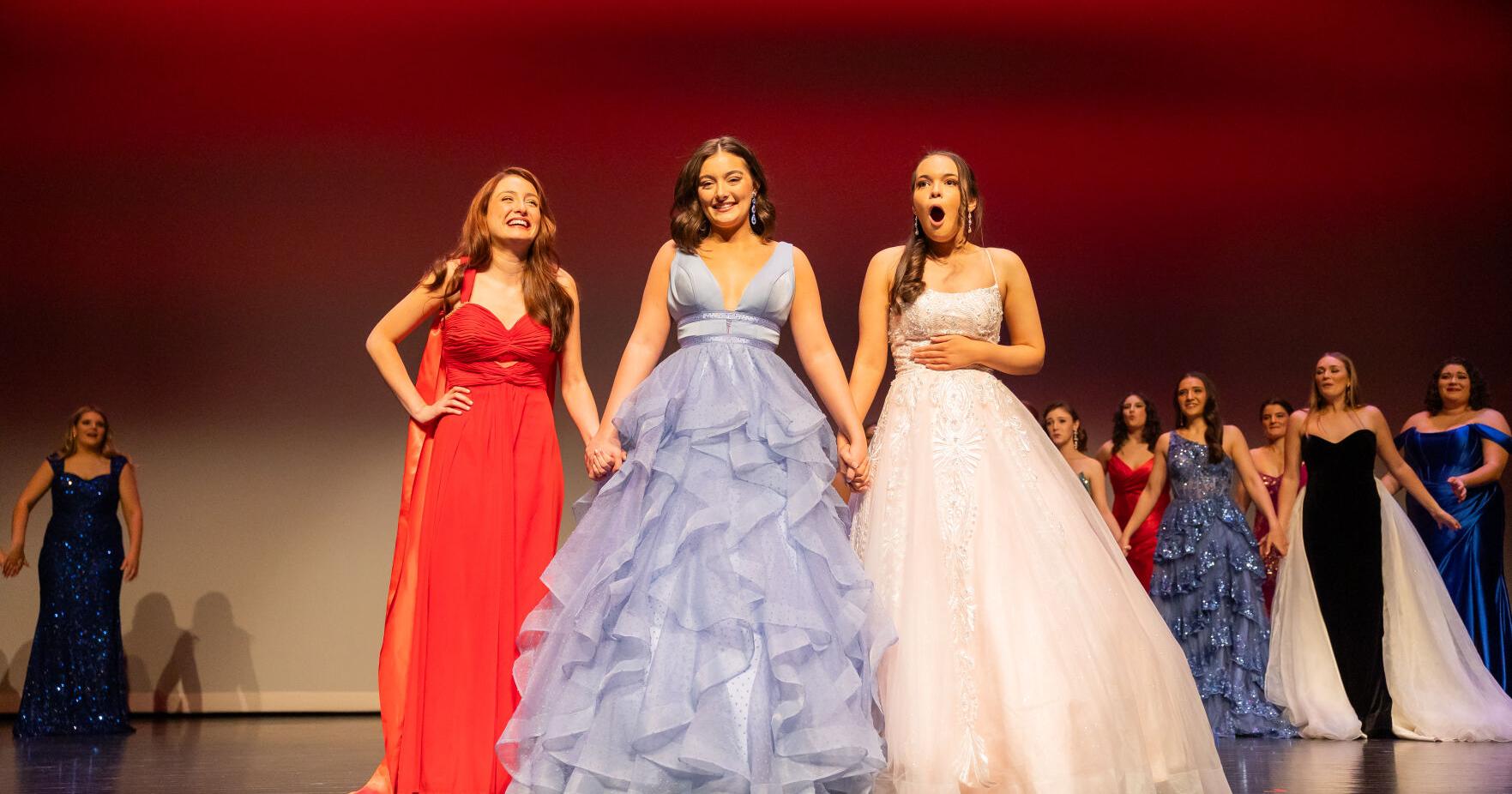 Enosburg's Aubrianna Mayette is first runner-up in Miss Vermont's Teen - Vimarsana News