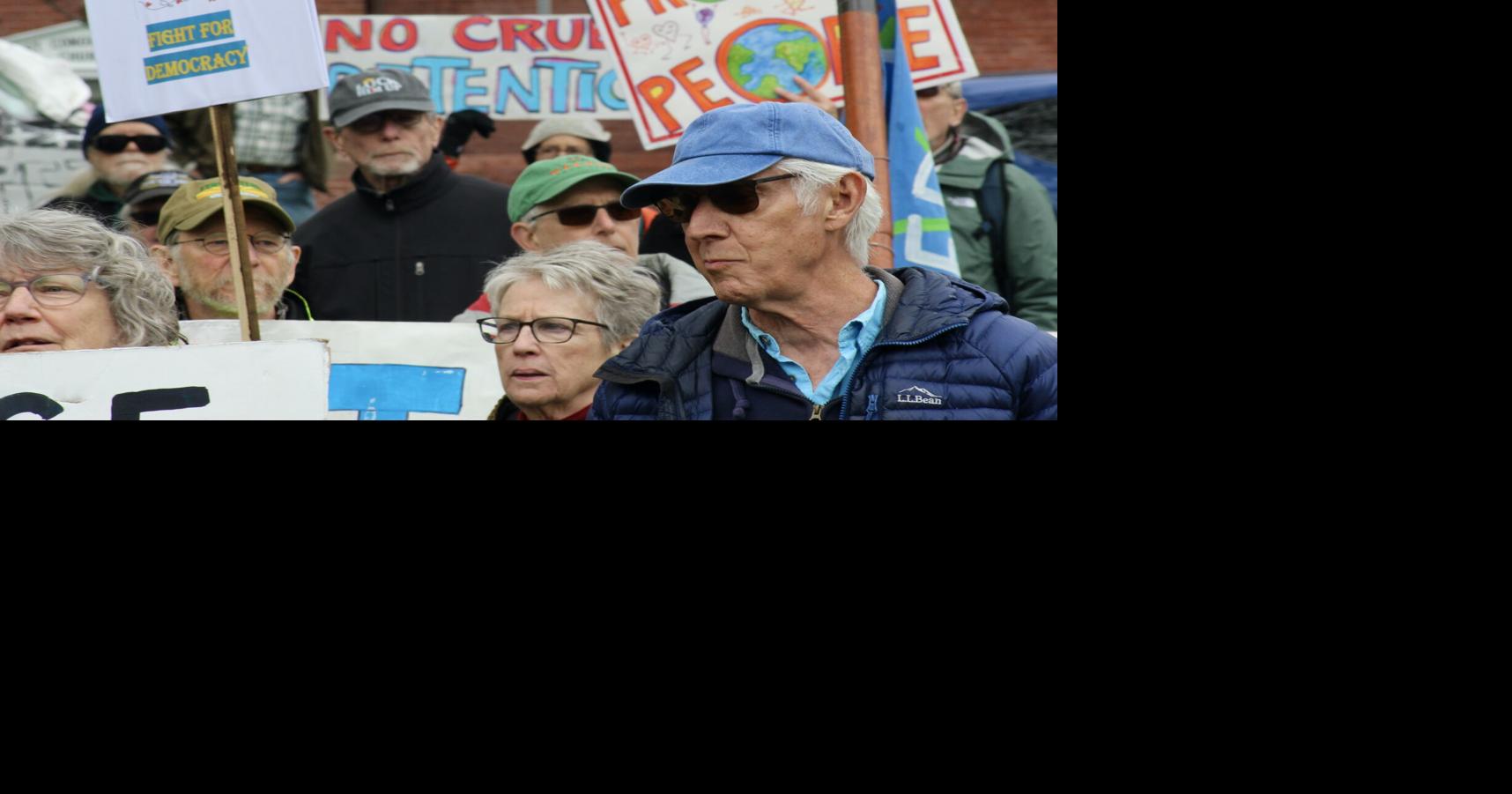 ICE Out Alliance rally a success | Local News | samessenger.com