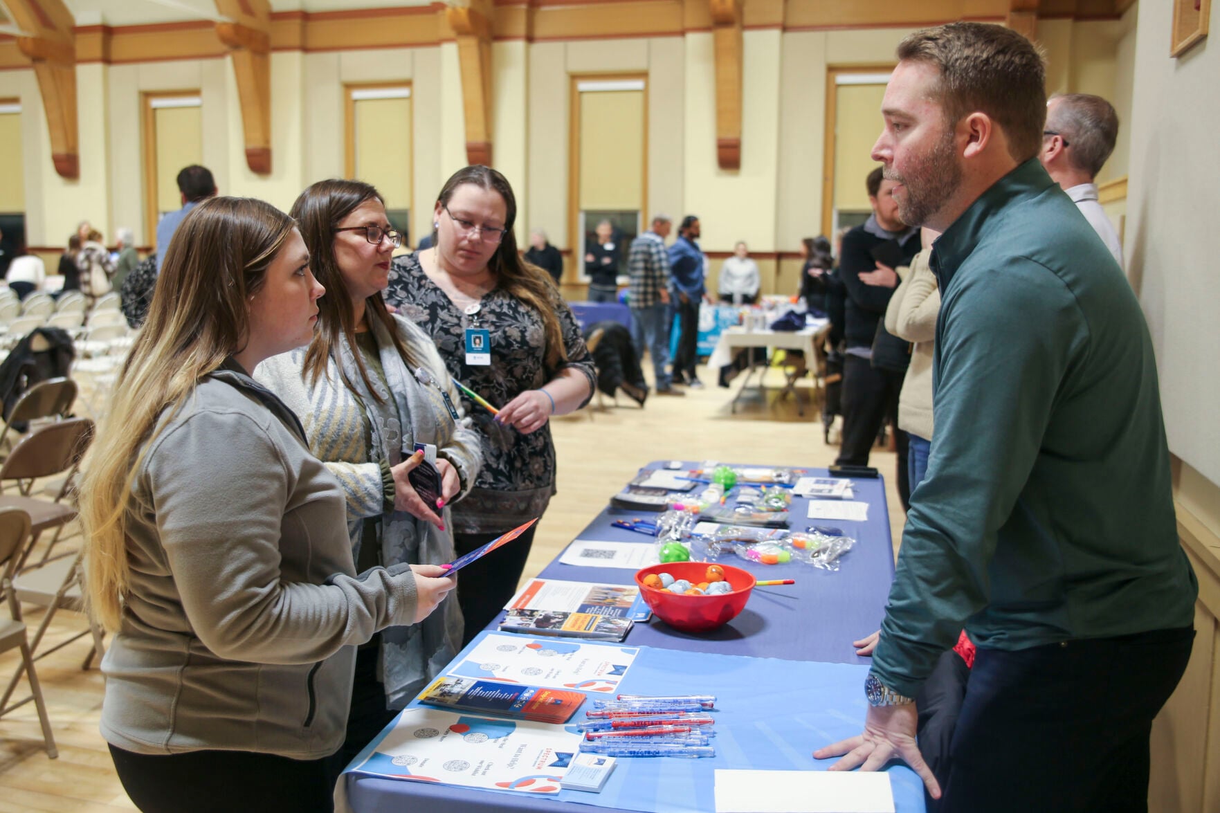 ‘It’s not insurmountable:' St. Albans Community Summit brings people